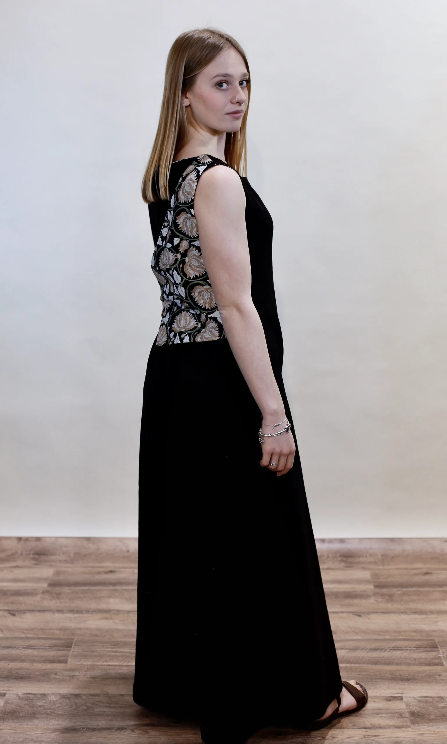 suiiki-riflesso-sartoria-orlando-furioso-pe2025-oriente-slowfashion00130